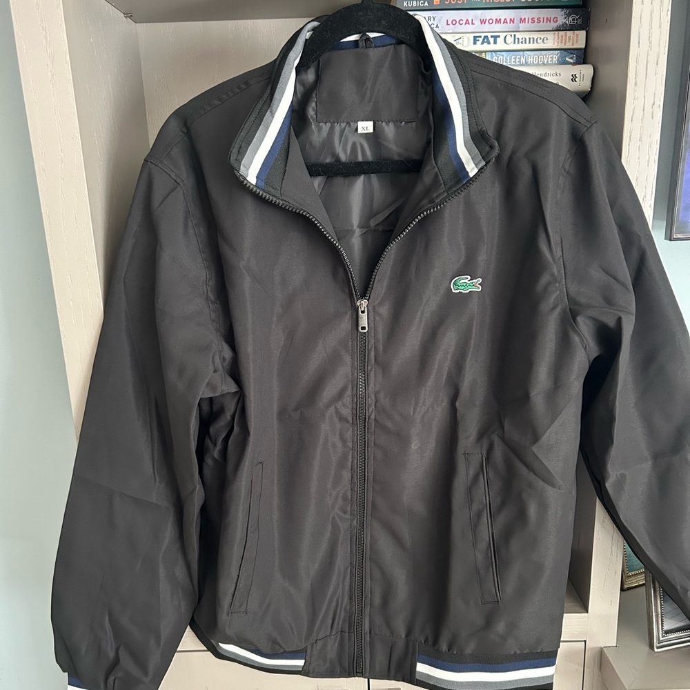 New without tags lightweight Lacoste mens jacket